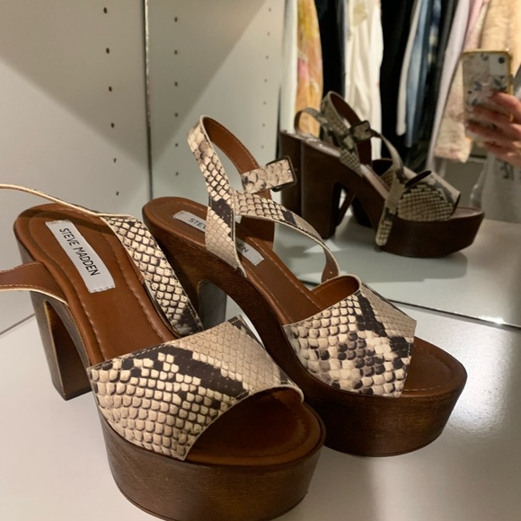 Steve Madden platform shoes - Picture 2 of 5